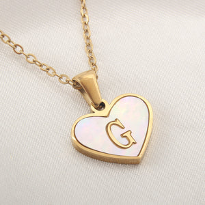 26 Letter Heart-shaped Necklace White Shell Love Clavicle Chain Fashion Necklace For Women Jewelry Valentine's Day