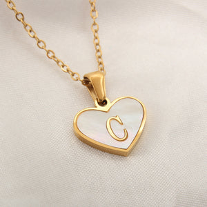 26 Letter Heart-shaped Necklace White Shell Love Clavicle Chain Fashion Necklace For Women Jewelry Valentine's Day