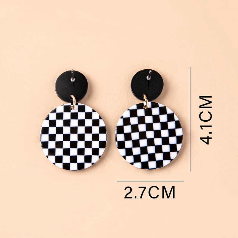 Black White Chequered Print Round Acrylic Pendant Drop Earrings For Women