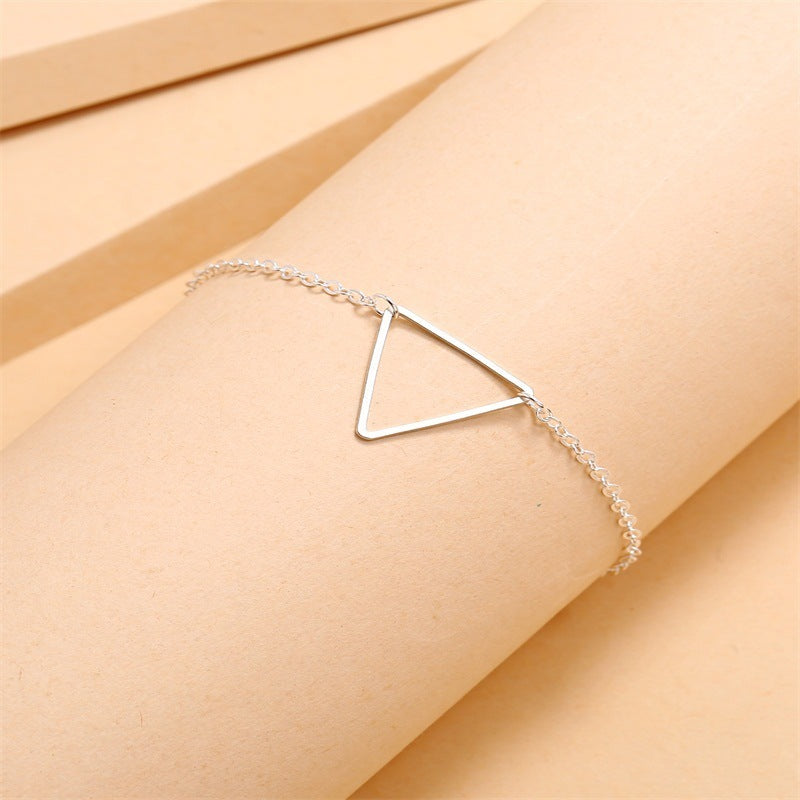 Simple And Fashionable Women Bracelet