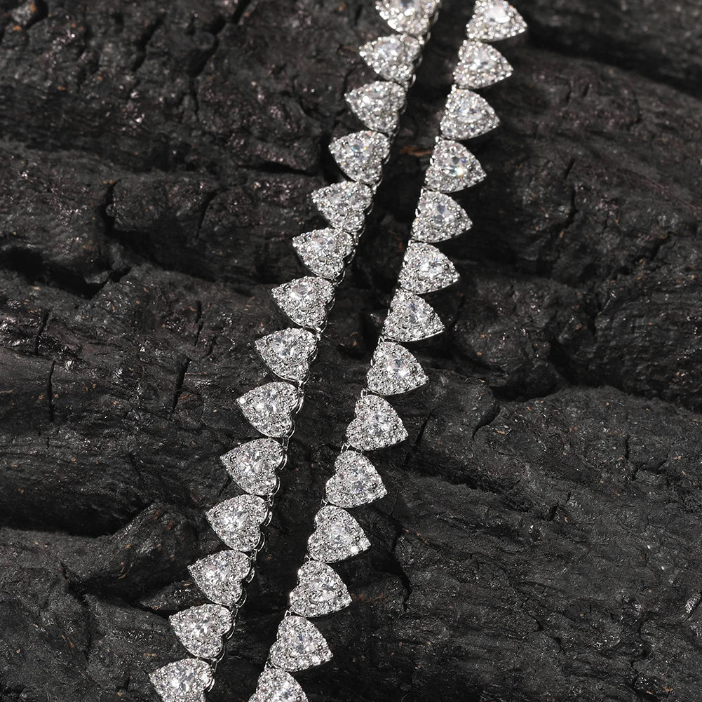 THE MIDNIGHT HEARTS | Double Heart Bracelet